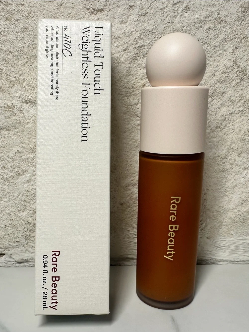⭐ Rare Beauty Liquid Touch Weightless Foundation ⭐ Shade: 470C 0.94 oz